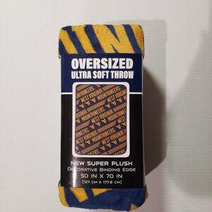 West Virginia Mountaineers WVU‎ Plush Throw with Binding Edge Size 50" x 70" NWT